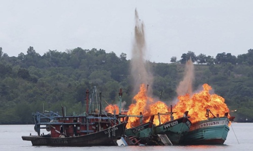 Indonesia[-]đánh[-]chìm[-]86[-]tàu[-]cá[-]Việt[-]Nam